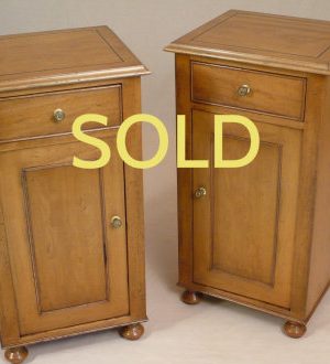 ANTIQUE - PAIR OF BEDSIDE CABINETS 01.JPG